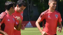 Foto: Divulgação/São Paulo FC - Éder (à esq) está de saída do São Paulo e entrou no radar do Santos