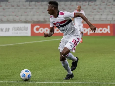 Léo fala em gratidão no São Paulo: "Eu não estou em qualquer trabalho, eu estou no São Paulo Futebol Clube"