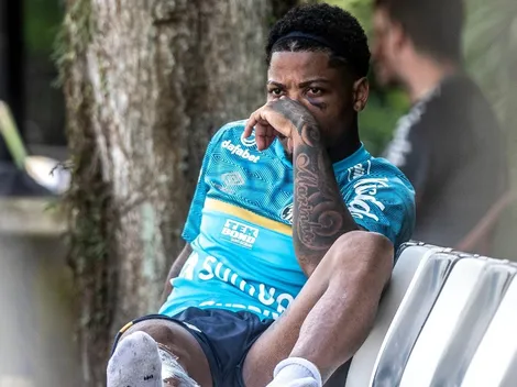 Marinho perde a paciência com torcedor santista em live