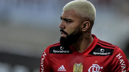 Gabigol diz que não vai tolerar as agressões que sua família após derrota para o Athletico (Foto: Thiago Ribeiro/AGIF)
