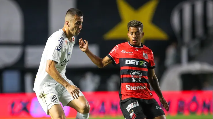 Santos e Ituano pela Série B (Foto: Reinaldo Campos/AGIF)