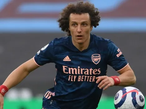 David Luiz desmente rumores de acordo com clube da Itália