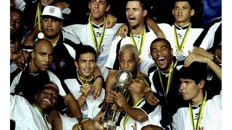 No dia do aniversário do Corinthians, vamos lembrar os 10 principais títulos do clube