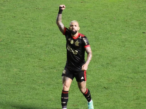 Gabigol marca hat-trick e sobe na artilharia histórica do Flamengo