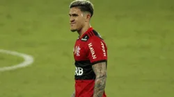 Pedro: desfalque na Libertadores (Foto: Guilherme Drovas/AGIF)
