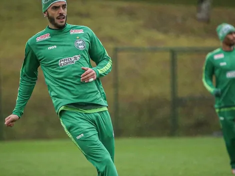 Dispensado pelo Coritiba, Rhodolfo aceita desafio e reforça planos de Mozart no Cruzeiro