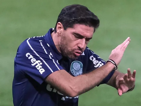 Abel Ferreira coloca meio-campista para treinar separado no Palmeiras