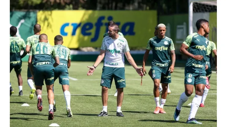 Palmeiras inscreve mais seis jogadores no Paulistão