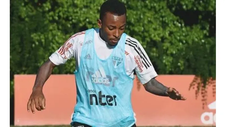 São Paulo: Wellington é diagnosticado com Covid-19