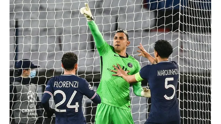 PSG segura o Barcelona e se classifica para as quartas da Champions