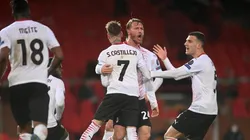 Manchester United sofre empate do Milan no fim em jogo pela Europa League