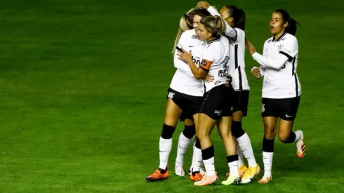 Corinthians goleia Santiago Morning e se classifica para a semifinal da Copa Libertadores Feminina