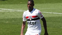 Leo, do São Paulo, foi diagnosticado com covid-19