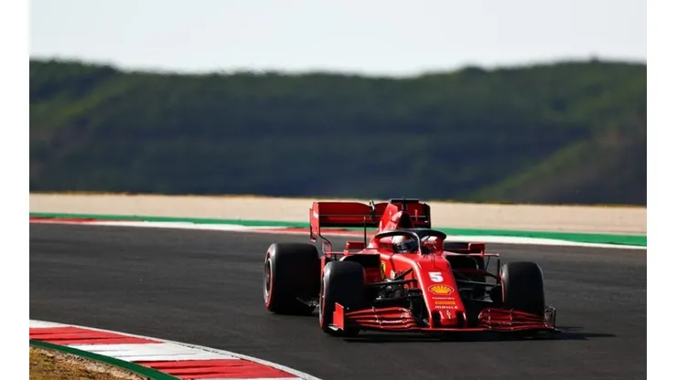 Com detalhes em verde, Ferrari apresenta novo carro para a temporada de 2021