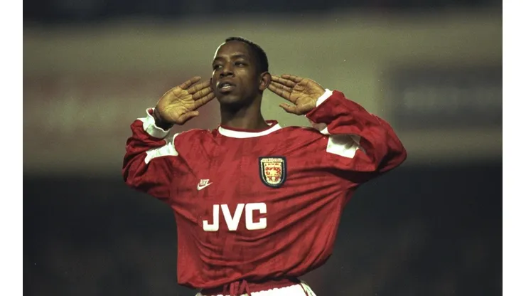 Ian Wright venceu cinco títulos com a camisa do Arsenal (Foto: Getty Images)