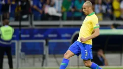 São Paulo faz consultas para contratar Miranda