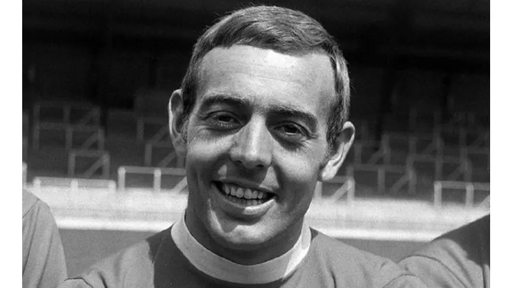Ian St. John, lendário jogador inglês, morreu aos 82 anos