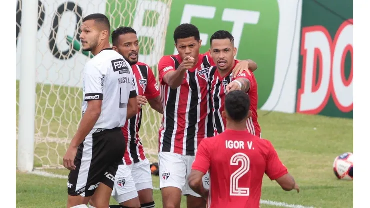 São Paulo dá show e goleia Inter de Limeira no Paulistão