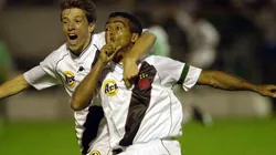 Romário comemorando gol pelo Vascão — Foto: Getty Images