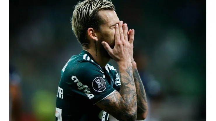Lucas Lima perde espaço com Abel Ferreira em jogos decisivos no Palmeiras