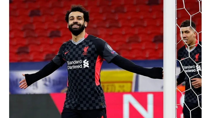 Liverpool aproveita erros e vence RB Leipzig fora de casa
