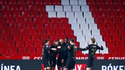 Barcelona consegue virada histórica, vence Granada por 5 a 3 e avança às semifinais da Copa do Rei