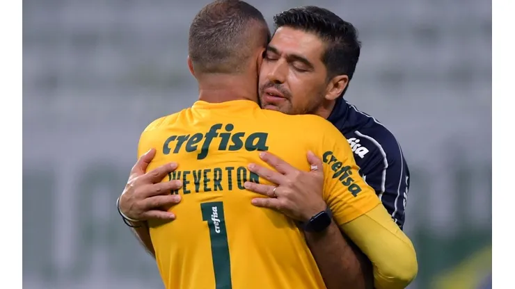 Segundo jornalista, Palmeiras tem ligeiro favoritismo para decisão da Libertadores contra o Santos
