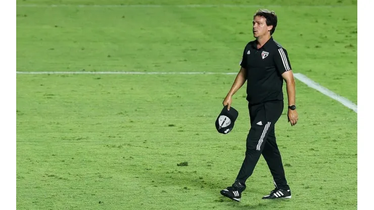 Fernando Diniz está em corda bamba no comando técnico do São Paulo