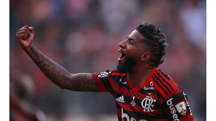 Rodinei comemorando o título da Libertadores — Foto: Getty Images