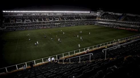 Vila Belmiro recebe jogo entre Santos e Boca Juniors nesta quarta-feira (13)