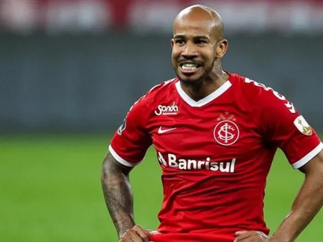 Patrick 'perde a linha' e usa Twitter para reclamar de pênalti a favor do Atlético-MG