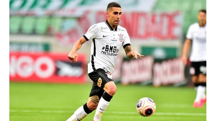 Gabriel em ação pelo Timão — Foto: Getty Images
