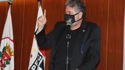 Casares deve buscar novos patrocinadores visando maior renda - Foto: Rubens Chiri/SPFC.