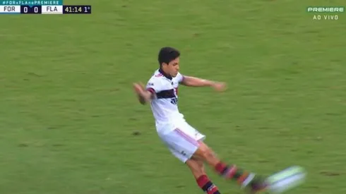 Vídeo: Em lance bizarro, gol de Pedro é anulado