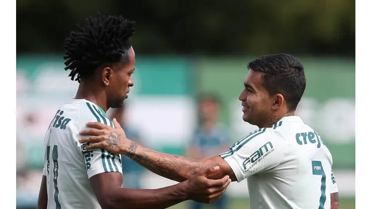 Nostalgia toma conta de Zé Roberto e Dudu prontamente responde “construímos uma história bonita”; dupla está entre os gigantes do Palmeiras