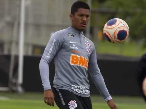 Ausência de Davó gera revolta da Fiel com Mancini antes de clássico