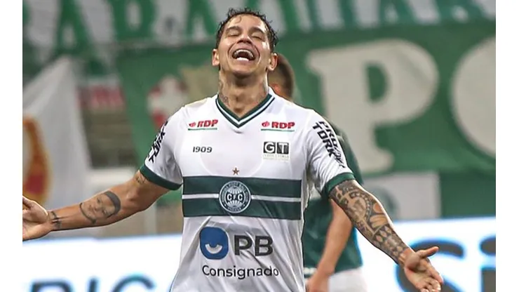 Giovanni Augusto relata vergonha por mais uma derrota do Coritiba