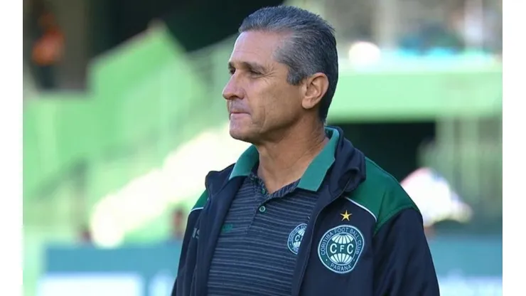 Após reunião, Coritiba confirma demissão de Jorginho