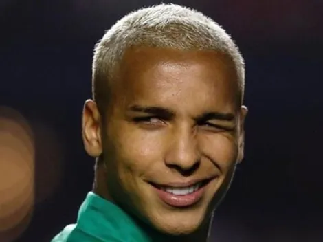 Deyverson não perde oportunidade e provoca o Corinthians