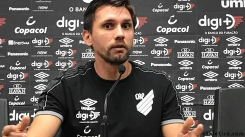 Paulo André, atual diretor de futebol, foi demitido do Furacão. Foto: Divulgação/Athletico