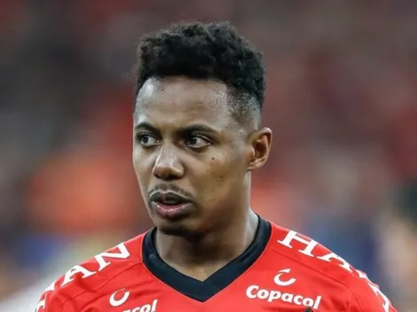 Cruzeiro busca contratação de Wellington, volante do Athletico