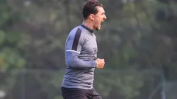 Meia negociou com Santos para a temporada passada — Israel Simonton/cearasc.com