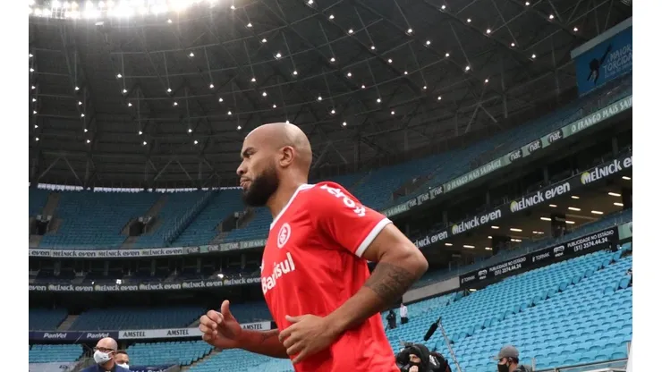 Coudet dá sequência para Moledo e Uendel e define escalação do Inter