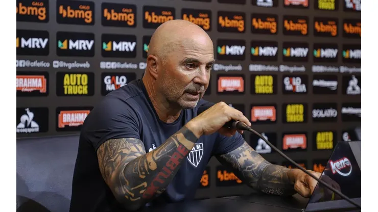 Sampaoli exime defesa de culpa por derrota contra o Fortaleza