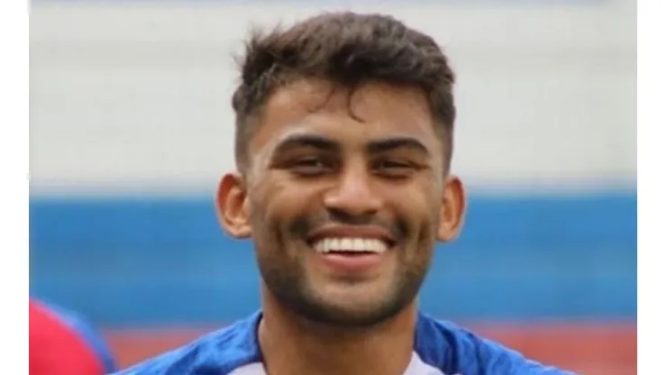 Marcelo Paz desafia torcida do Fortaleza e propõe compra de Ronald
