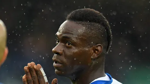 Mário Balotelli durante passagem pelo Brescia. Centroavante não vai jogar no Timão.