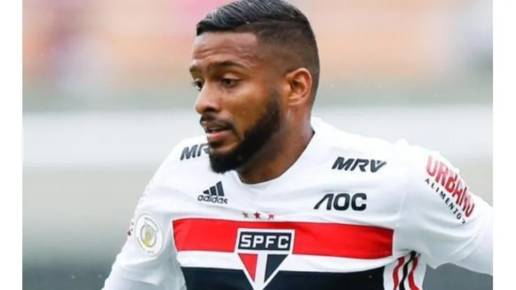 Reinaldo não enfrenta o Galo.