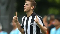 Luis Henrique supera mágoas de saída conturbada e revela carinho pelo Botafogo