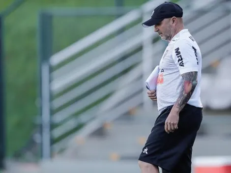 Sem espaço no Atlético-MG, atacante vira alvo do Vitória de Guimarães