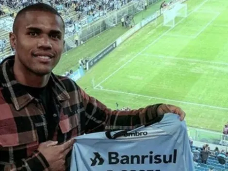 Romildo fala pela 1ª vez sobre retorno de Douglas Costa ao Grêmio
